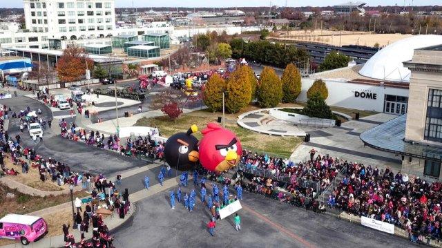 Dominion Christmas Parade 2016